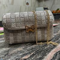 Borsa donna fatta a mano in cordino ricamato