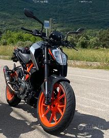 Ktm duke 390-akrapovic