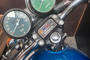  Honda 750 four