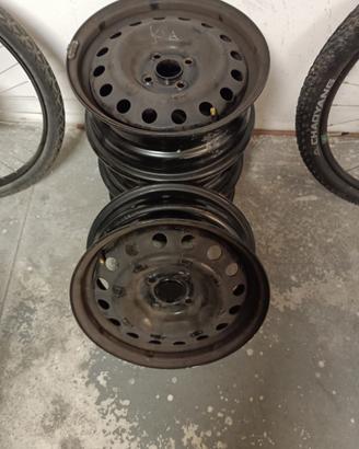 Cerchi in ferro Kia Rio