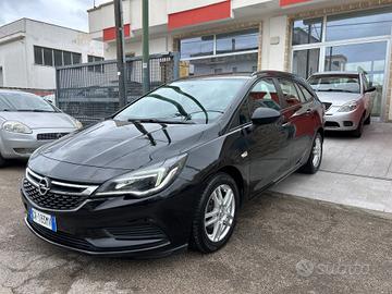 Opel Astra 1.6 110 CV 5 porte-2019/NAVI