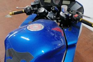 Splendida Honda 800 VFR VTEC del 2002