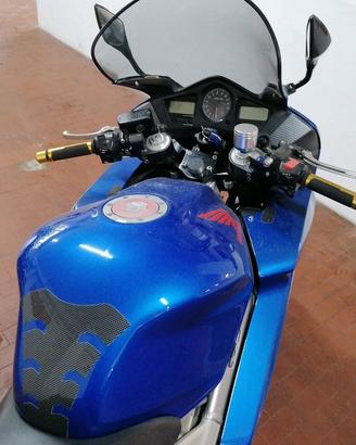 Splendida Honda 800 VFR VTEC del 2002