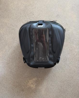 BORSA SERBATOIO GIVI ST611