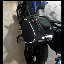 Givi borse laterali con staffe