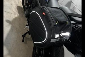 Givi borse laterali con staffe