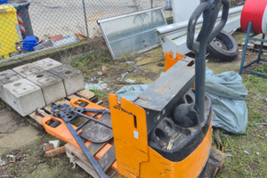 Transpallet Elettrico STILL EGU 20 - 2000