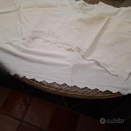 lenzuola di lino ricamate
