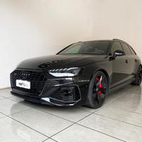 AUDI RS 4 Avant