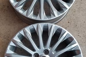 Cerchi  in  lega   Ford   17  Pollici  5  fori