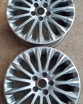 Cerchi  in  lega   Ford   17  Pollici  5  fori