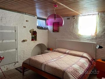 Monolocale con bagno privato