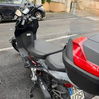 Scooter elettrico Vmoto SuperSoco CPX 2024