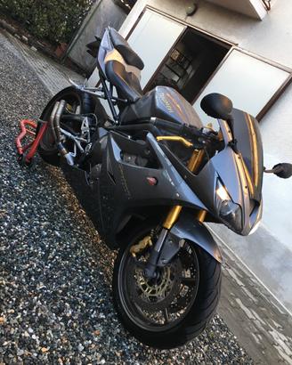 Triumph daytona 675