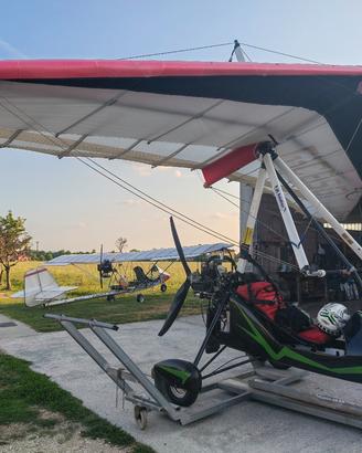 deltaplano a motore rotax 
