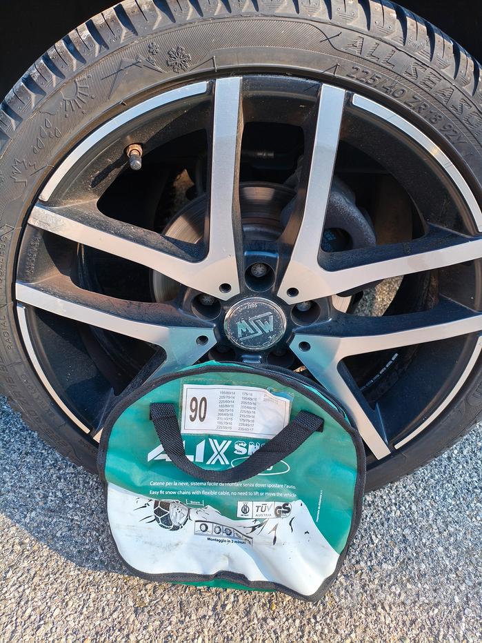 Calze Da Neve Omologate EN16662-1:2020 – 225/40 R18 – Antiscivolo Per Auto Non Catenabili, Montaggio Rapido