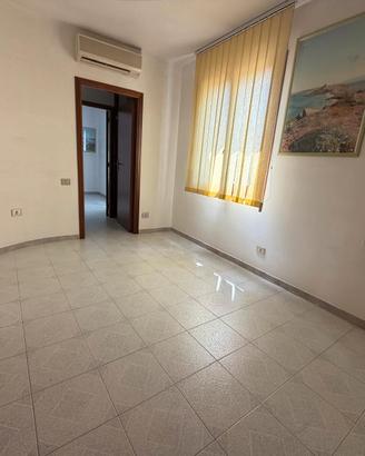 Uffici/Studi vicino al Comune