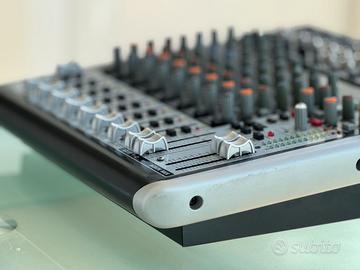 MIXER  XENYX QX1622USB BEHRINGER