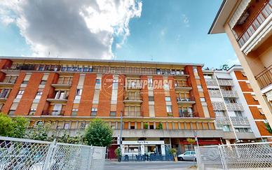 QUADRILOCALE COMODO AL CENTRO!