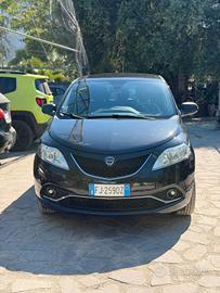 Lancia Ypsilon 1.3 MJT 16V 95 CV 5 porte S&S Silve