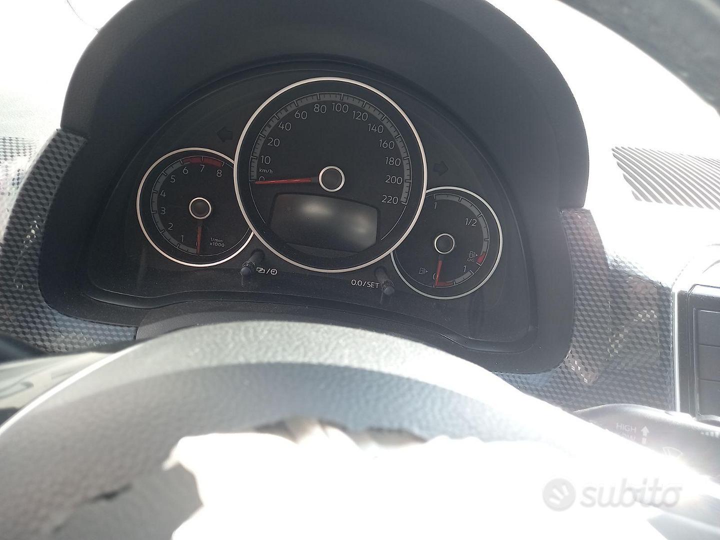 Volkswagen E-Up! 2017 photo 3