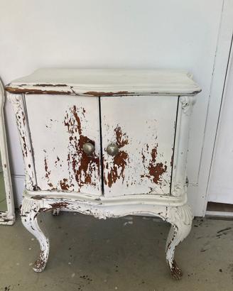Mobiletto barocchetto/shabby chic da restaurare