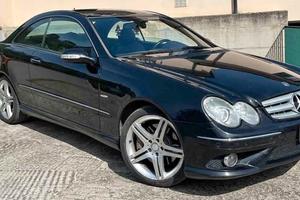 Mercedes-Benz CLK 220 CDI amg