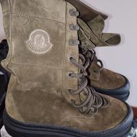 MONCLER VERA HIGH STIVALI DONNA SCAMOSCIATI