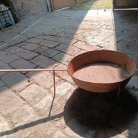 oggetti rame e vari attrezzi