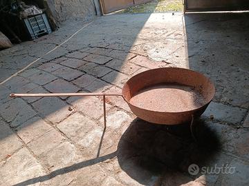 oggetti rame e vari attrezzi