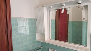 Specchiera mobile bagno