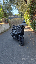 Scoter xmax 300 2023