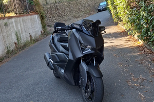 Scoter xmax 300 2023