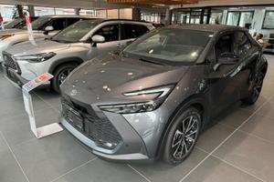 Toyota C hr allestimento lounge
