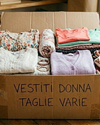 Set abbigliamento, accessori e gioielli donna