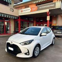 TOYOTA - Yaris 1.0 Active
