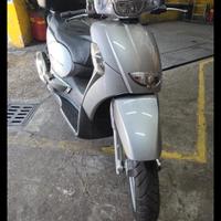 Aprilia Scarabeo 250 