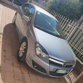 OPEL ASTRA - SOLO 24000 km - BENZINA EURO 4