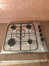 Piano cottura INDESIT
