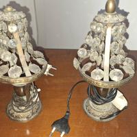 Camera da letto vintage con arredi vari