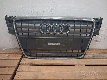 mascherina frontale  Audi A4 B8