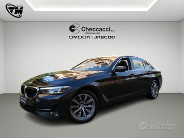 BMW 520 Serie 5 Berlina LCI 520d mhev 48V xdrive a