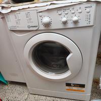 lavatrice Indesit 7kg 