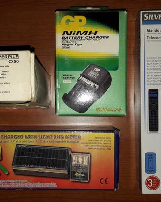 Carica batteria pile 3 uno solare+telecom universa