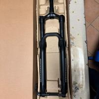 Forcella 29” Rockshox Ad aria 150mm