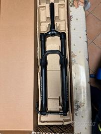 Forcella 29” Rockshox Ad aria 150mm