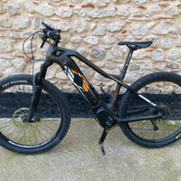 Mountainbike bicicletta elettrica OLYMPIA carbonio