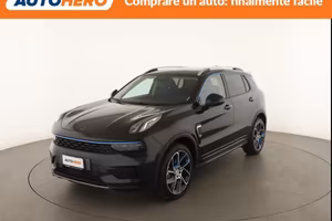 LYNK & CO 01 BU42922