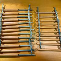 Maniglie in legno massello e metallo