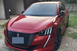 PEUGEOT 208 PureTech 130 EAT8 5 porte GT